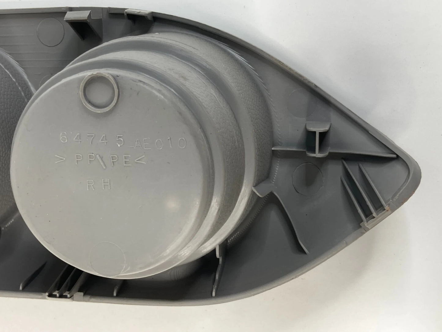 2004-2010 TOYOTA SIENNA REAR RIGHT SIDE PANEL DUAL CUP HOLDER 64745-AE010 OEM