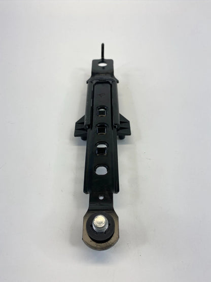 2010-2015 HYUNDAI TUCSON FRONT RIGHT PASSENGER SIDE SEAT BELT HEIGHT ADJUSTER