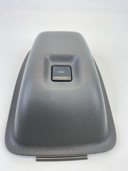 2007-2010 Lincoln MKX Power Trunk Hatch Release Open Switch 7A13-78310C06-AE