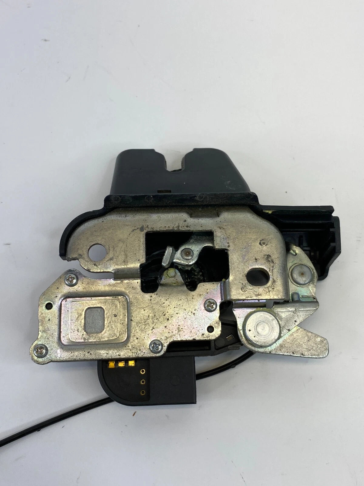2007 2008 INFINITI G35 SEDAN BASE REAR TRUNK LOCK LATCH RELEASE ACTUATOR OEM
