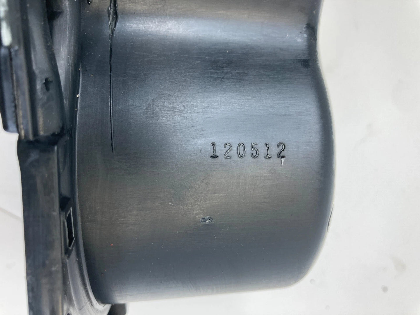 2013-2016 DODGE DART FRONT CENTER CONSOLE CUP HOLDER BEZEL TRIM OEM 1P1TW51DX9AC