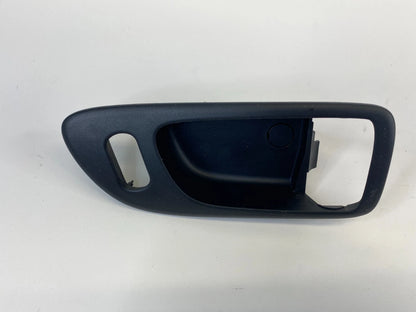 2003-2009 MAZDA 3 MAZDA3 HATCHBACK 5-DR FRONT RIGHT SIDE DOOR HANDLE COVER BEZEL