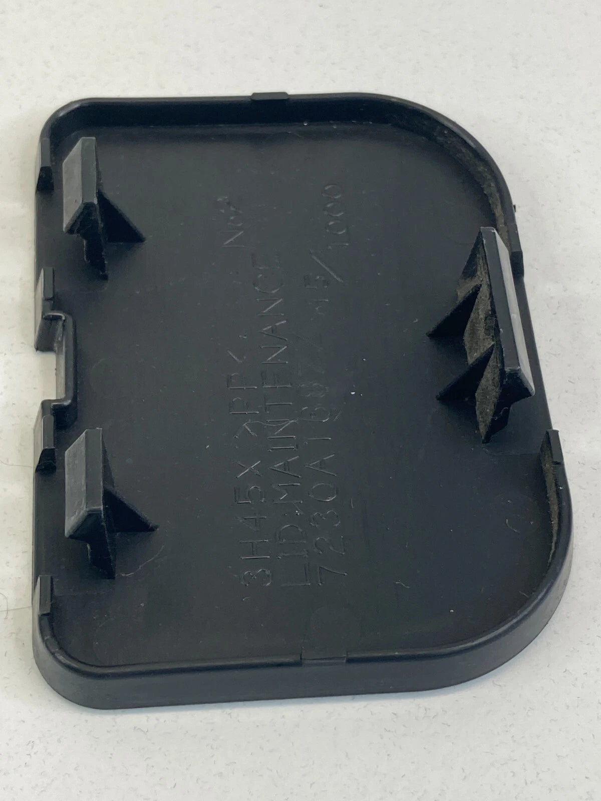 2007-2013 MITSUBISHI OUTLANDER REAR QUARTER PANEL PLUG COVER LID TRIM 7230A168