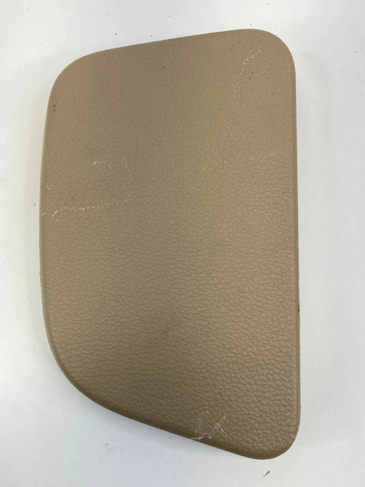 2008 2009 2010 SATURN VUE RIGHT PASSENGER SEAT BELT COVER TRIM CAP 96838889 OEM