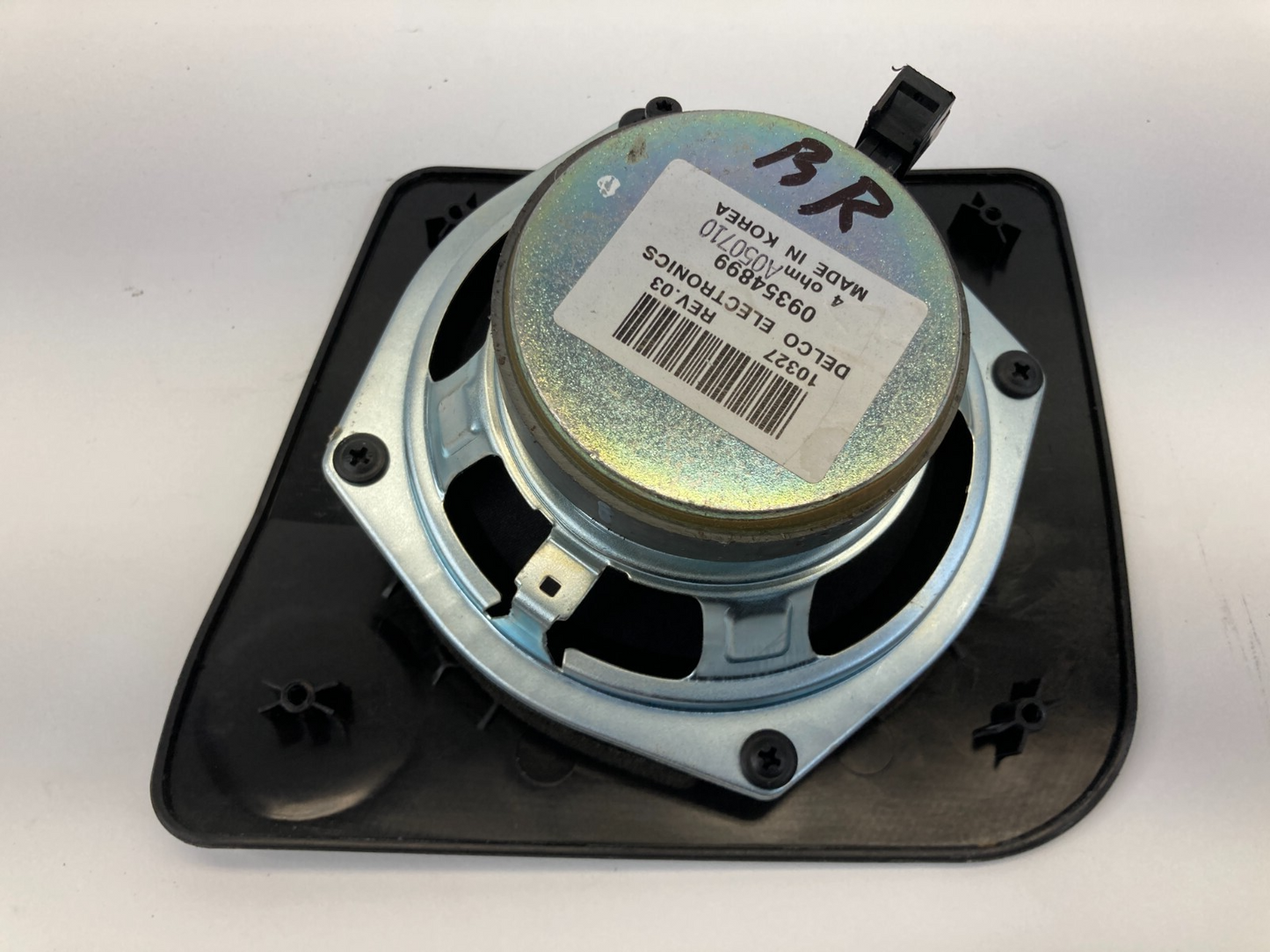 04-06 Cadillac SRX Rear Right Back Side Door Audio Speaker w/ Cover 09354899