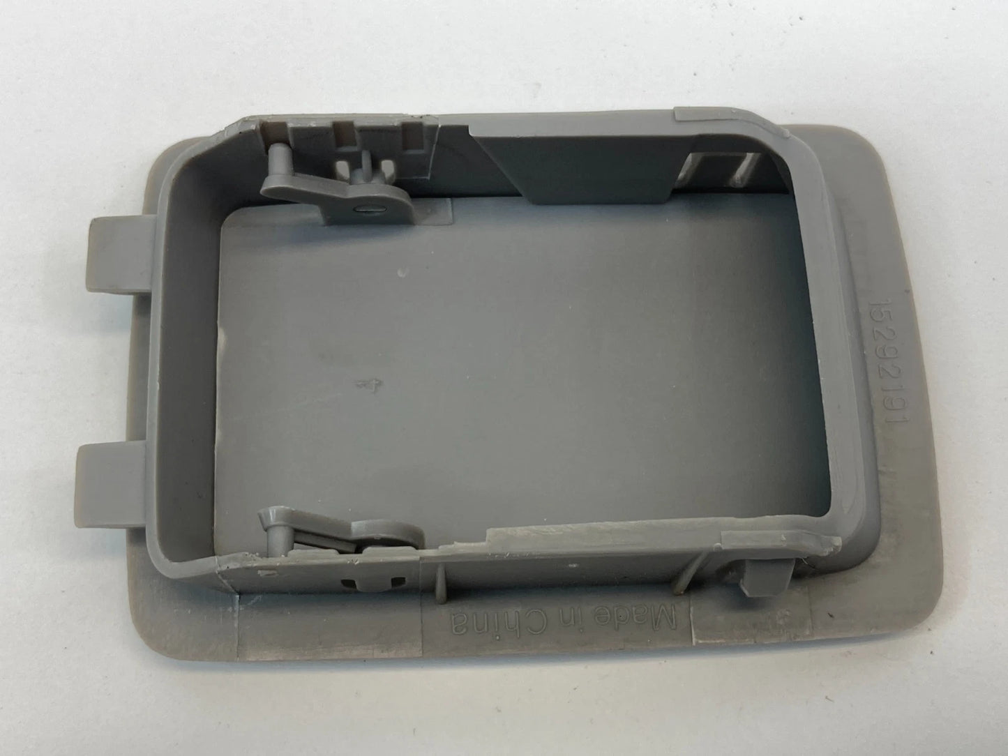 2005-2010 CHEVROLET COBALT COUPE SEAT CHILD ANCHOR COVER TRIM 15292191