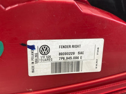 2011-2014 VOLKSWAGEN TOUAREG RIGHT OUTER TAIL LIGHT TAILLIGHT 7P6-945-096E OEM