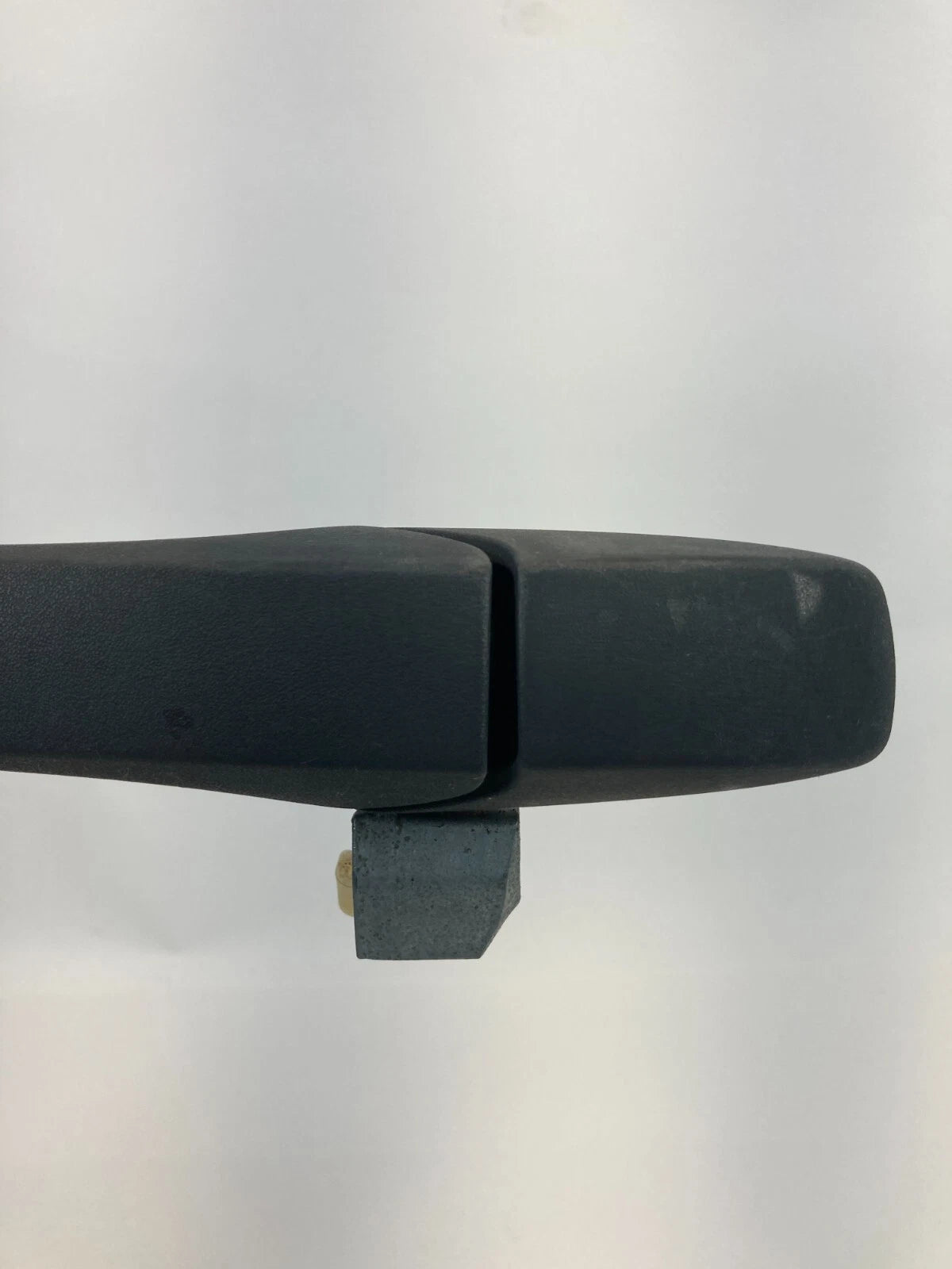 2007-2012 DODGE CALIBER REAR RIGHT SIDE EXTERIOR OUTER BACK DOOR HANDLE OEM