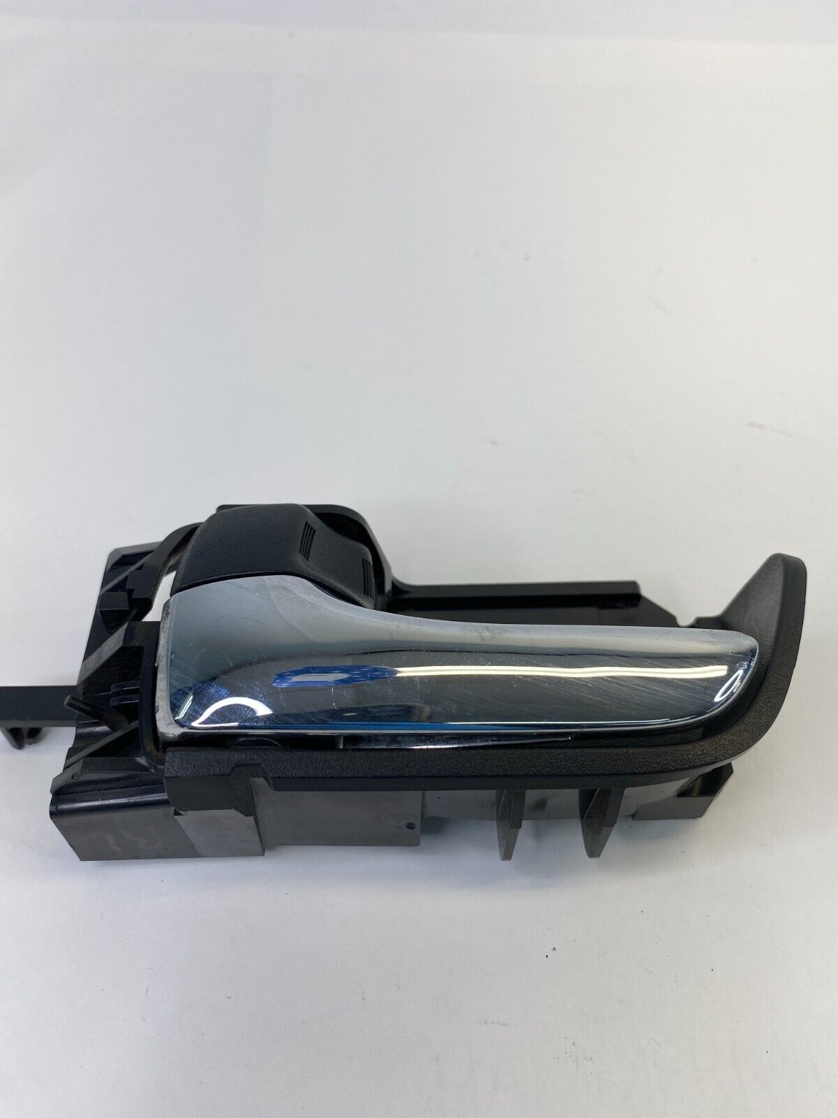 2004-2009 Toyota Prius Hatchback Rear Left Side Inner Door Handle 69206-47020