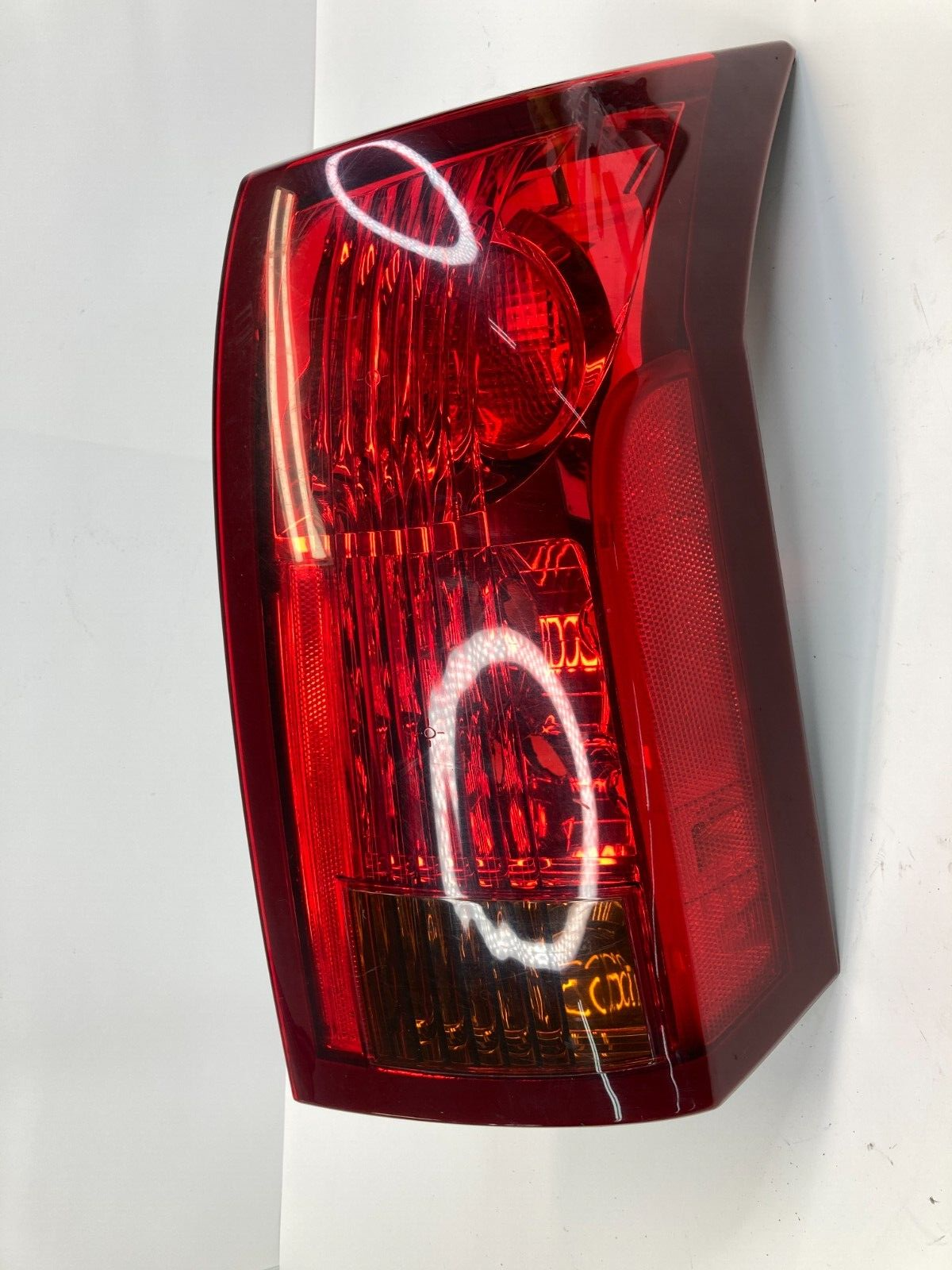 05-07 Cadillac CTS Rear Right Passenger Side Tail Light Taillight 10010606 OEM