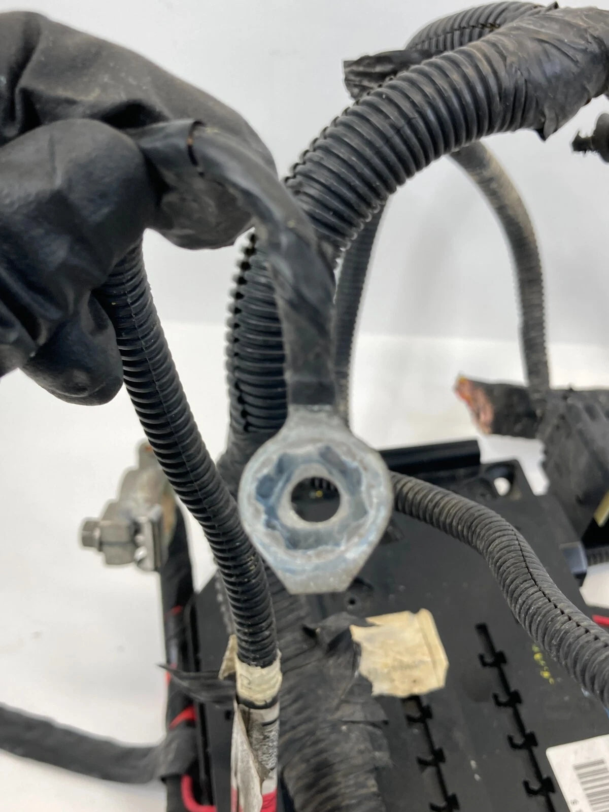 2013-2016 FORD ESCAPE 1.6L L4 AT FUSE BOX RELAY MODULE JUNCTION BLOCK CV6T14K733