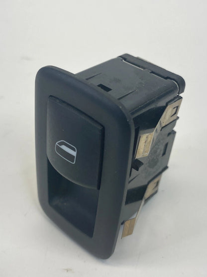 09-14 VOLKSWAGEN ROUTAN REAR RIGHT SLIDING DOOR POWER WINDOW SWITCH 68020400AC
