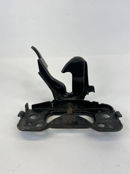 2008-2011 CHRYSLER TOWN & COUNTRY HOOD LOCK LATCH STRIKER HANDLE ASSEMBLY OEM