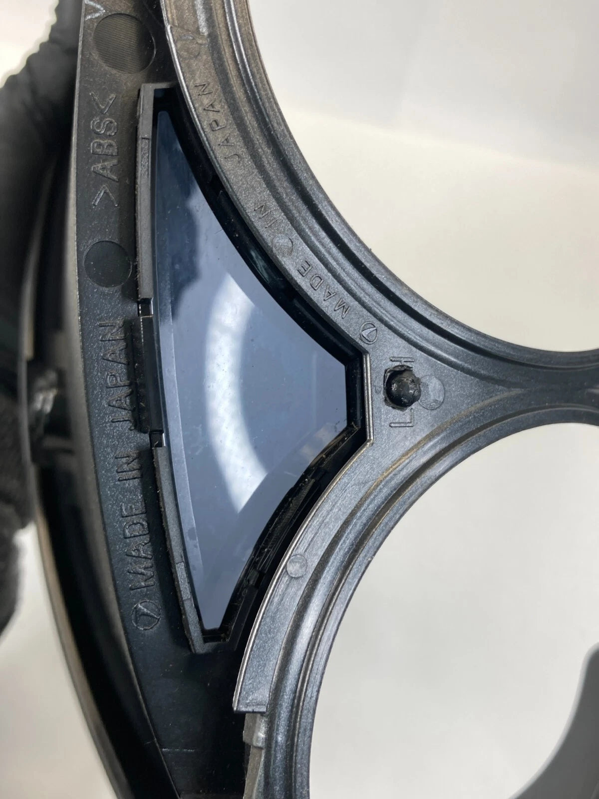 2003-2008 SUBARU FORESTER DASH SPEEDOMETER INSTRUMENT CLUSTER BEZEL COVER TRIM