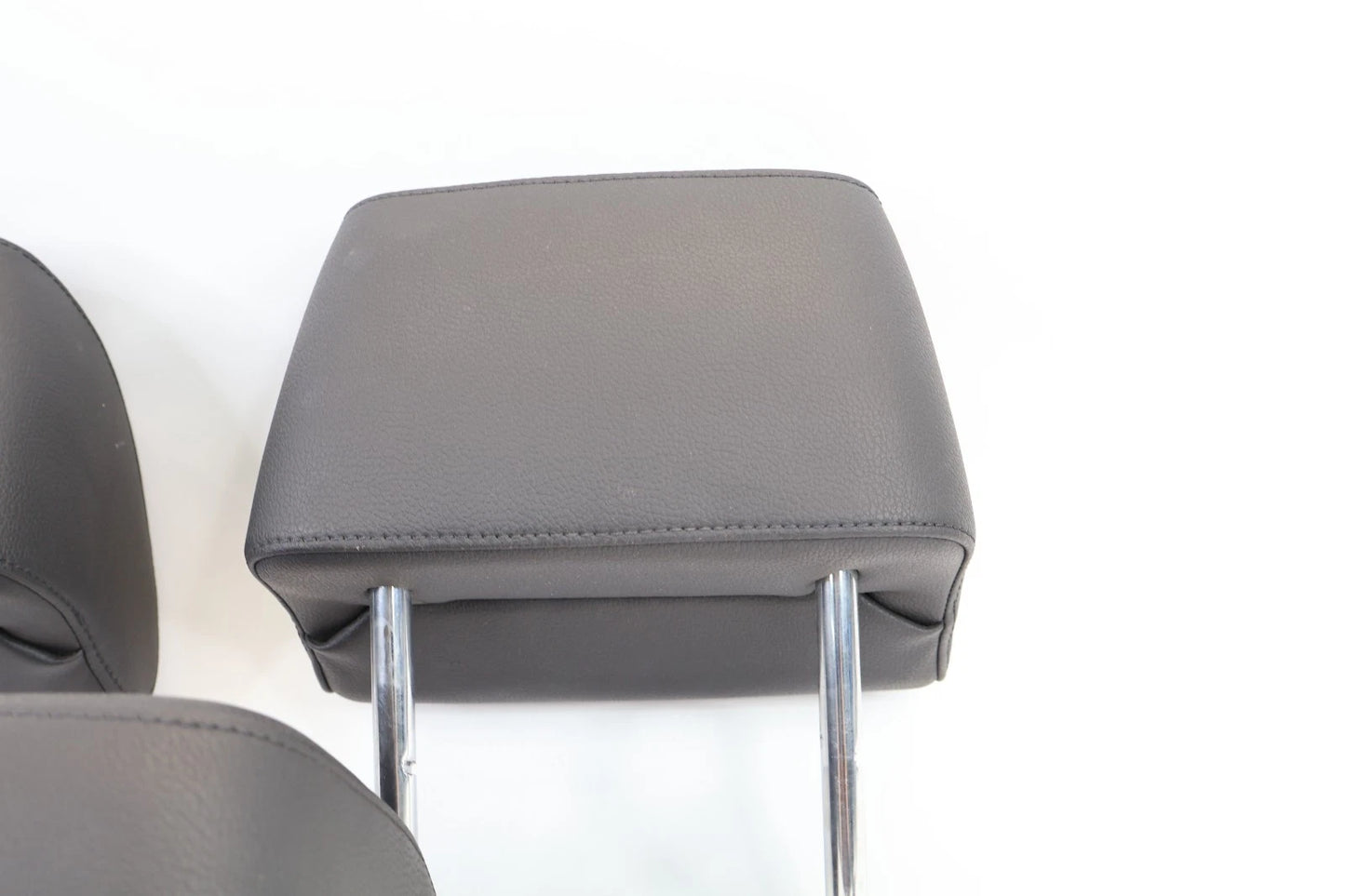 2012-2019 VOLKSWAGEN PASSAT REAR LEFT & RIGHT & MIDDLE HEADREST HEAD REST SET