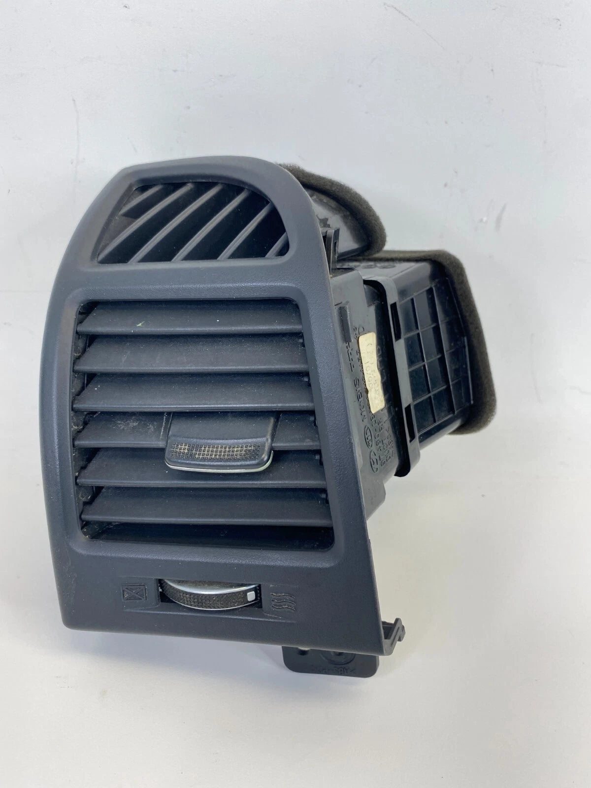 07-09 HYUNDAI SANTA FE LEFT SIDE DASH AC AIR VENT GRILLE OUTLET 97480-2B000 OEM