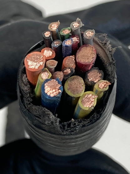 1998 1999 2000 2001 2002 Lincoln Town Car 4.6L AT Junction Relay Fuse Box Block