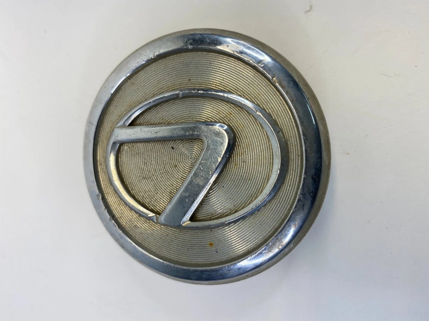97-09 LEXUS ES300 GS300 RX330 RX400 RIM WHEEL CENTER HUB CAP CHROME 8841 OEM