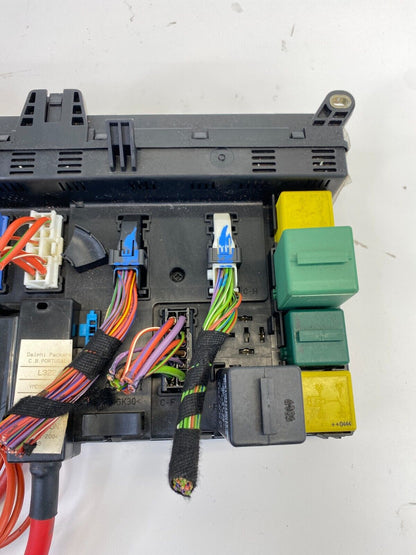 1995-2005 Land Rover Range Rover 4.4L AT Interior Under Dash Fuse Relay Box OEM