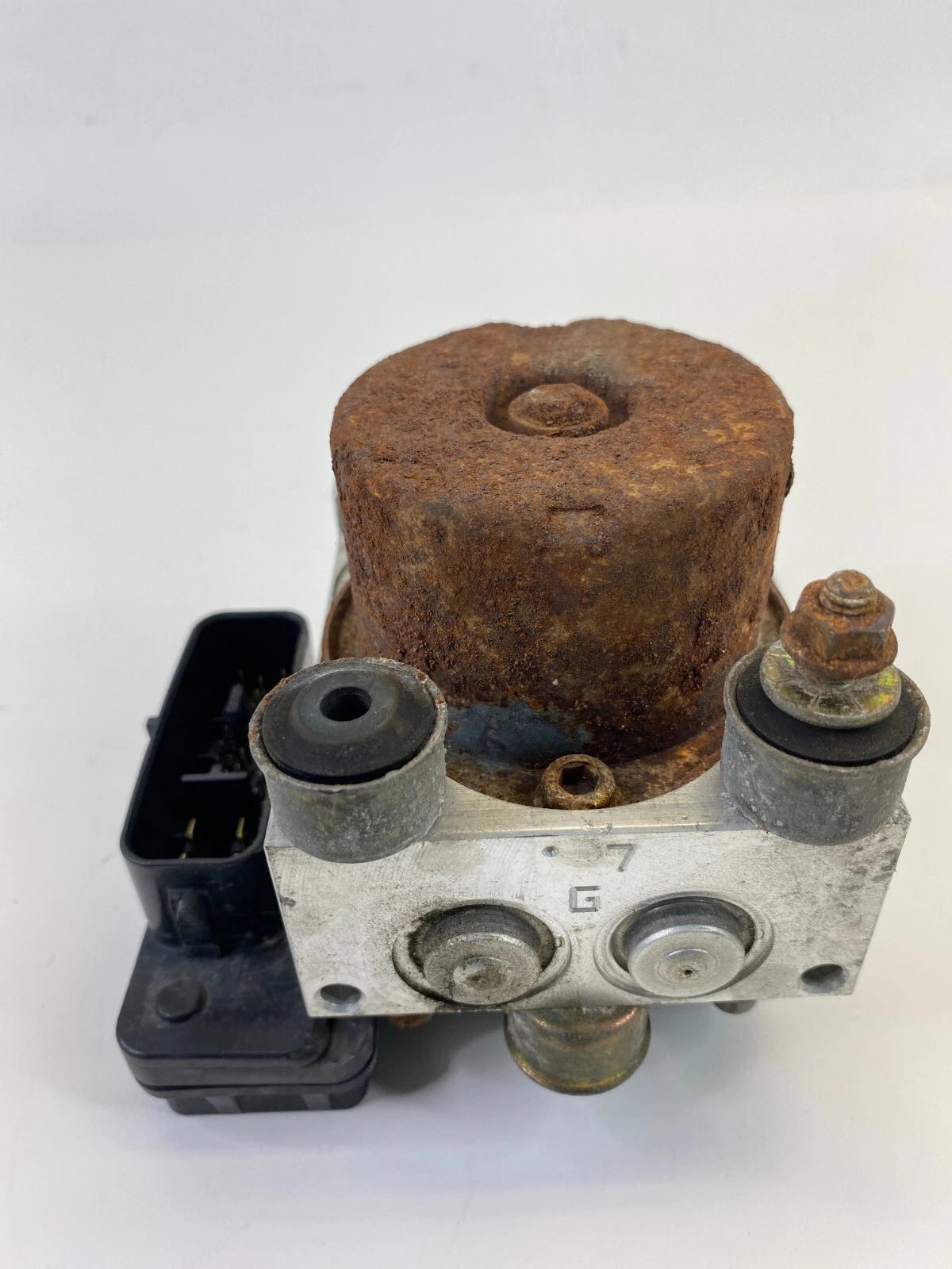 2000 2001 MAZDA MPV 2.5L A/T FWD ABS ANTI LOCK BRAKE PUMP MODULE LC70 437AZ OEM