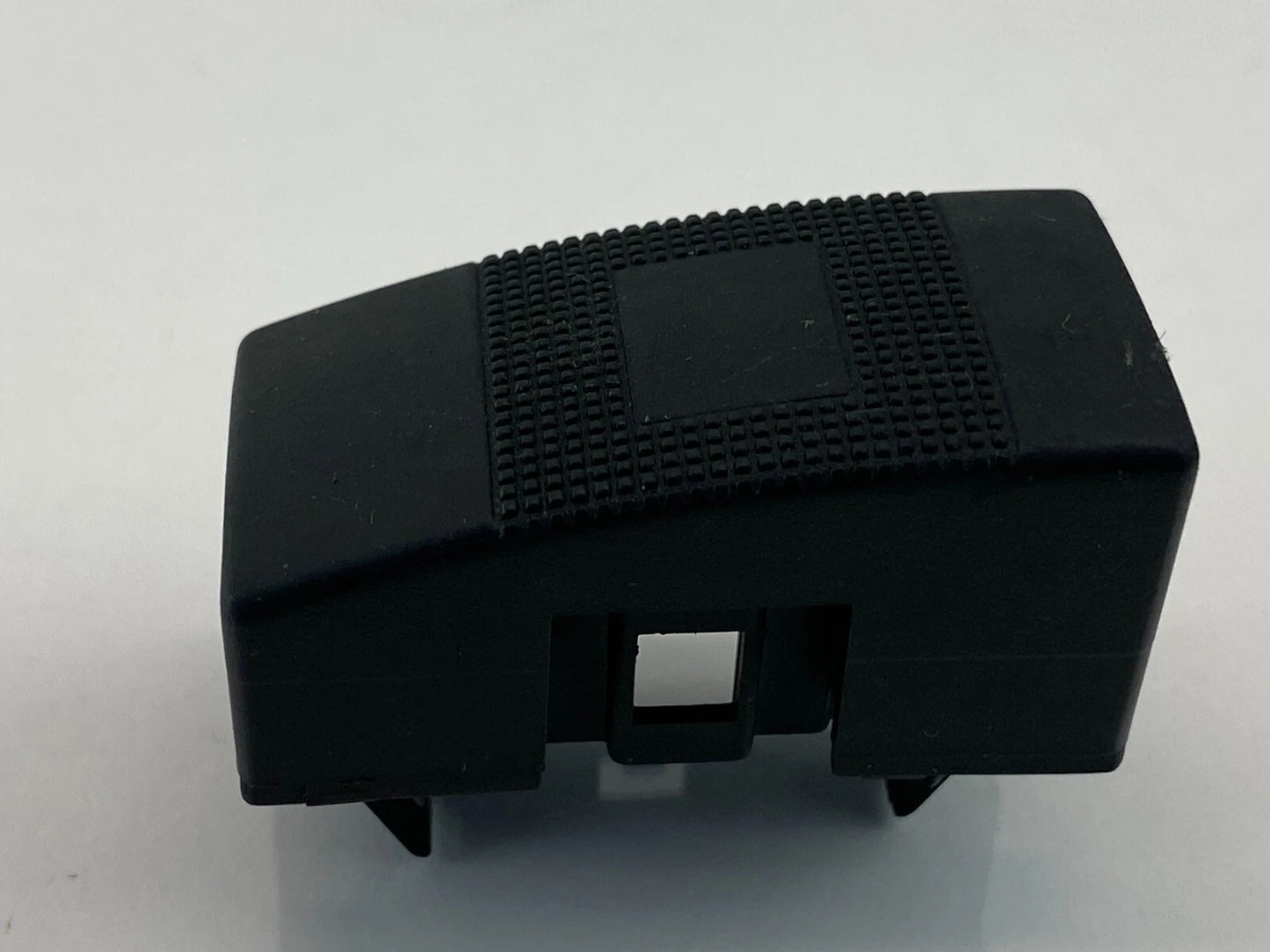 2002 2003 2004 KIA SPECTRA SEDAN DASHBOARD PANEL SWITCH BLANK COVER TRIM BEZEL