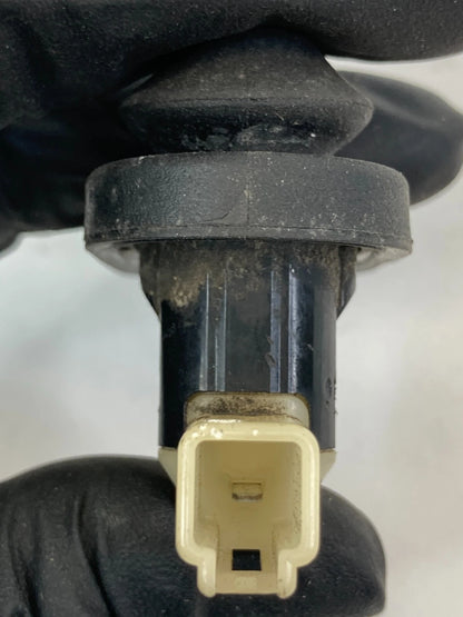 1998-2002 TOYOTA COROLLA REAR RIGHT DOOR COURTESY LIGHT AJAR JAMB SENSOR SWITCH