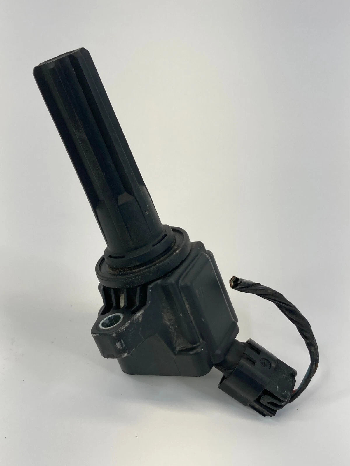 2006 2007 2008 2009 GMC ENVOY TRAILBLAZER 4.2L IGNITION COIL IGNITER OEM