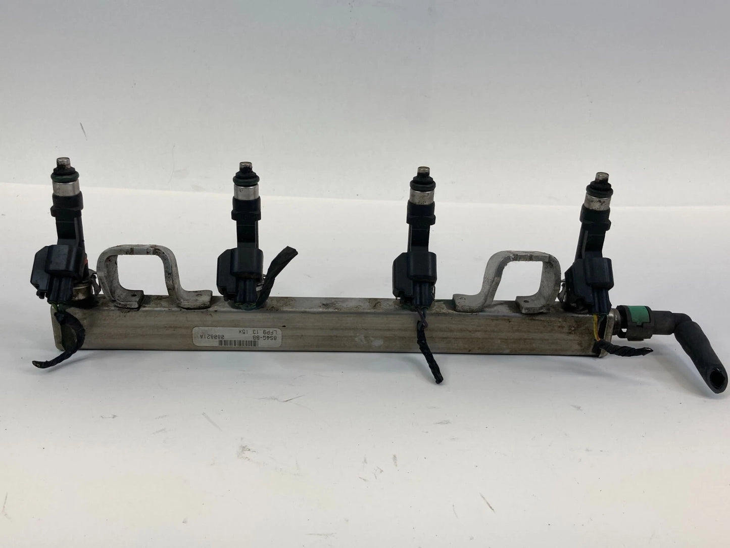 08-11 FORD FOCUS 13-20 FUSION AT FUEL INJECTION RAIL W/ INJECTORS 4M5G9D280D OEM