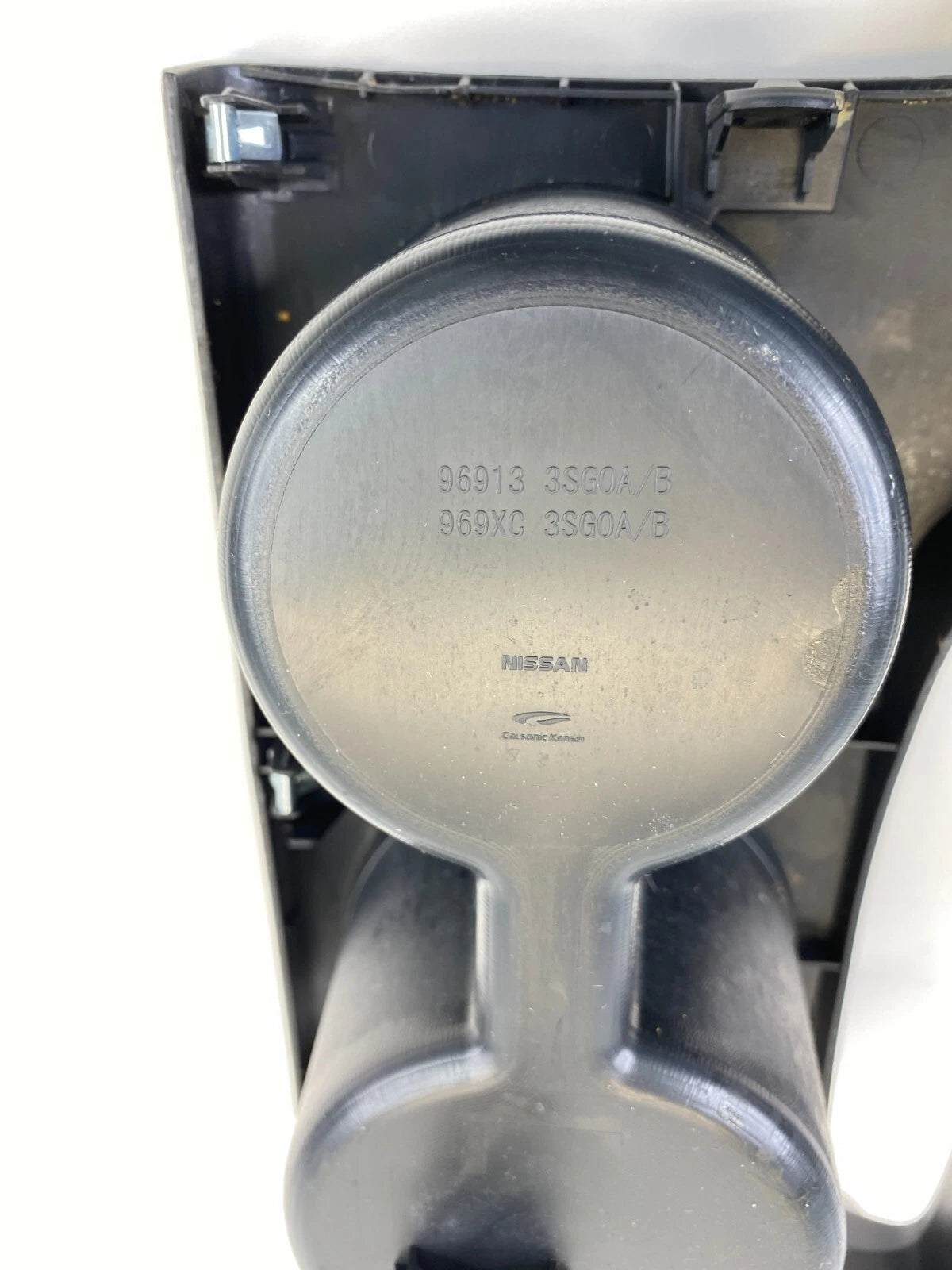 2013-2016 NISSAN SENTRA FRONT CENTER CONSOLE CUP HOLDER CUPHOLDER 96913-3SG0A