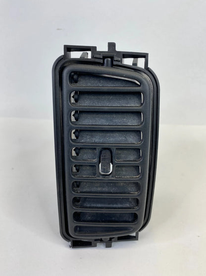 2001-2003 FORD ESCAPE DASH RIGHT PASSENGER SIDE AC AIR VENT GRILL DUCT OEM