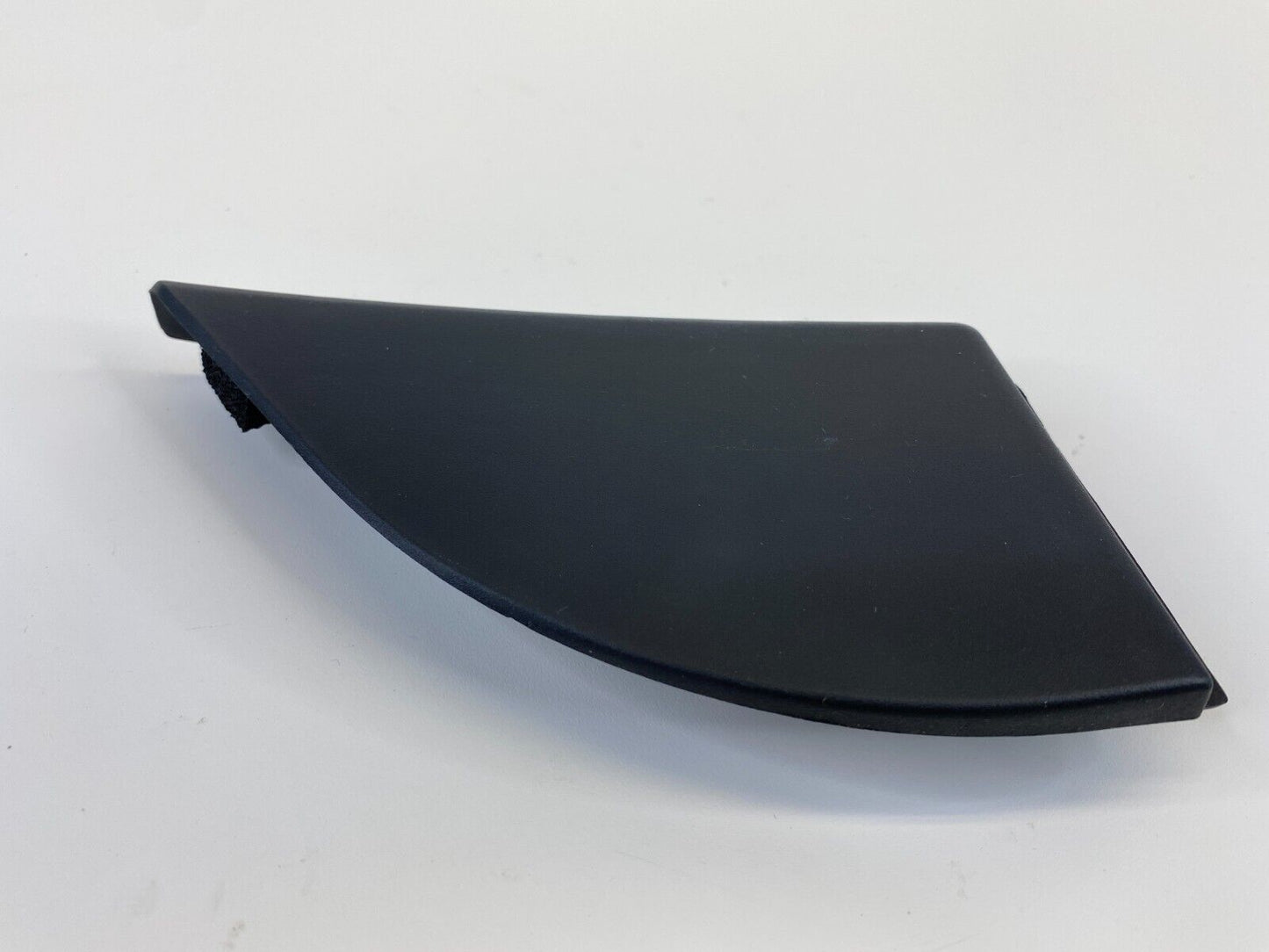 2004-2006 Lexus RX330 Front Right Interior Door Corner Cover Trim 67491-0E010