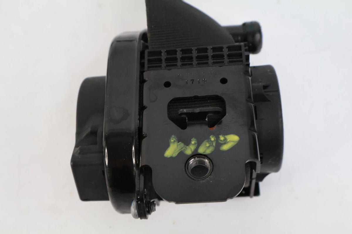 2012 12 FORD FOCUS FRONT LEFT DRIVER SEAT BELT RETRACTOR 617232500C OEM FACTORY