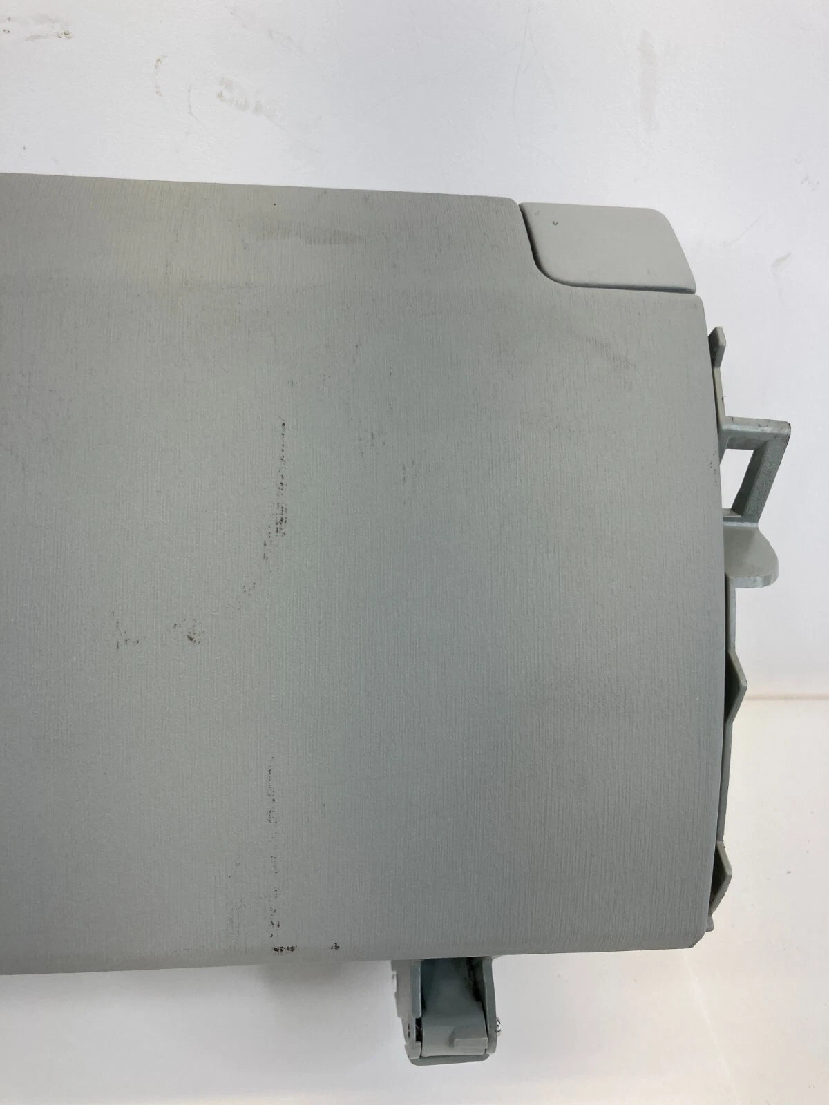 2010-2015 TOYOTA PRIUS UPPER GLOVE BOX STORAGE DASH COMPARTMENT 55511-47040 OEM