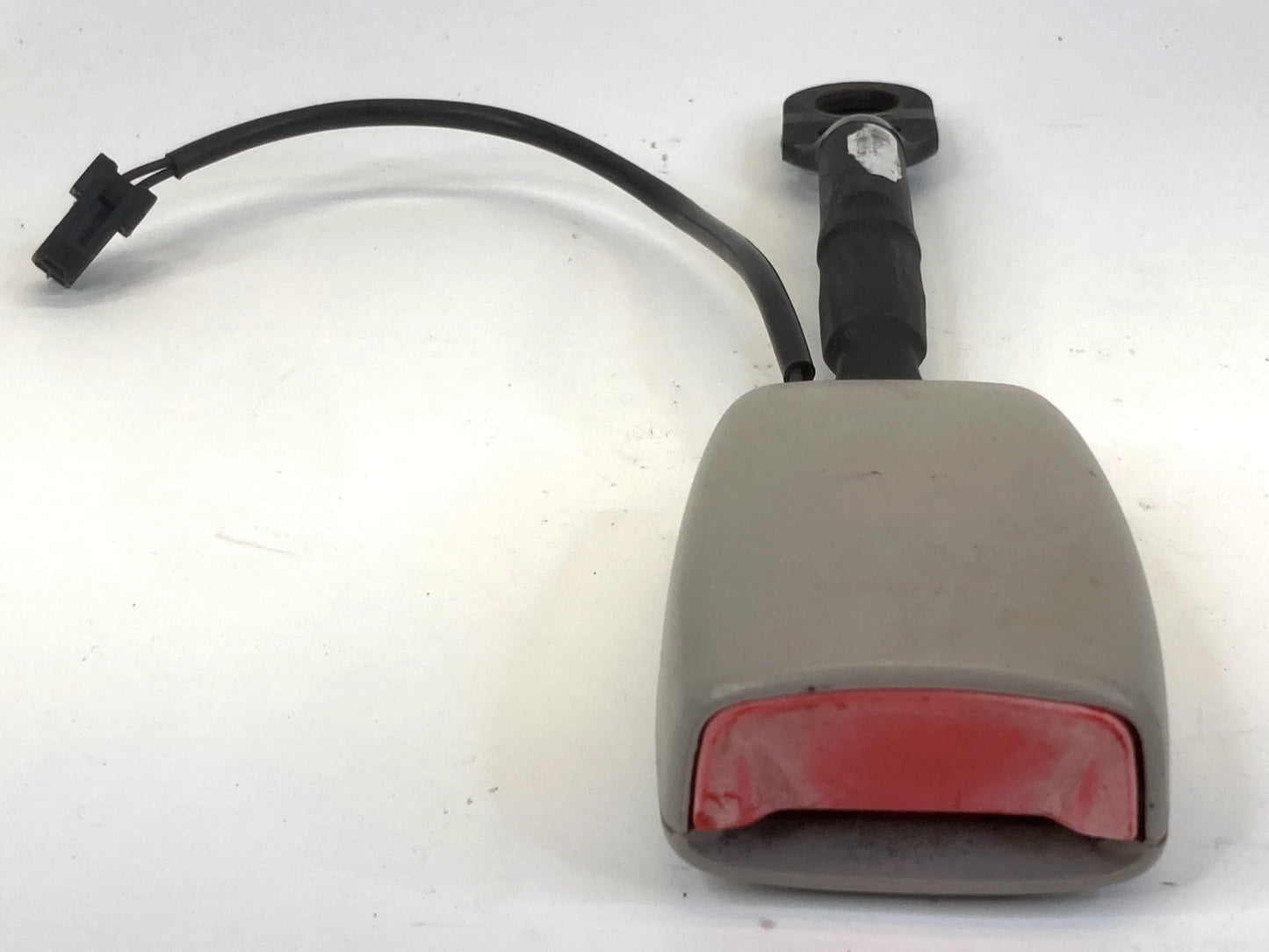 2006 2007 CHEVROLET MALIBU FRONT LEFT DRIVER SIDE SEAT BELT BUCKLE GRAY OEM