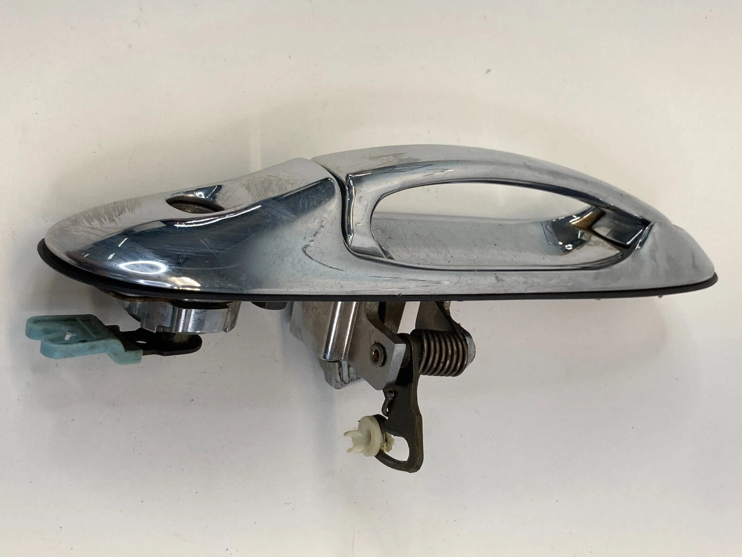 1998-2002 LINCOLN TOWN CAR FRONT LEFT SIDE EXTERIOR DOOR HANDLE 938-3000-ASM OEM