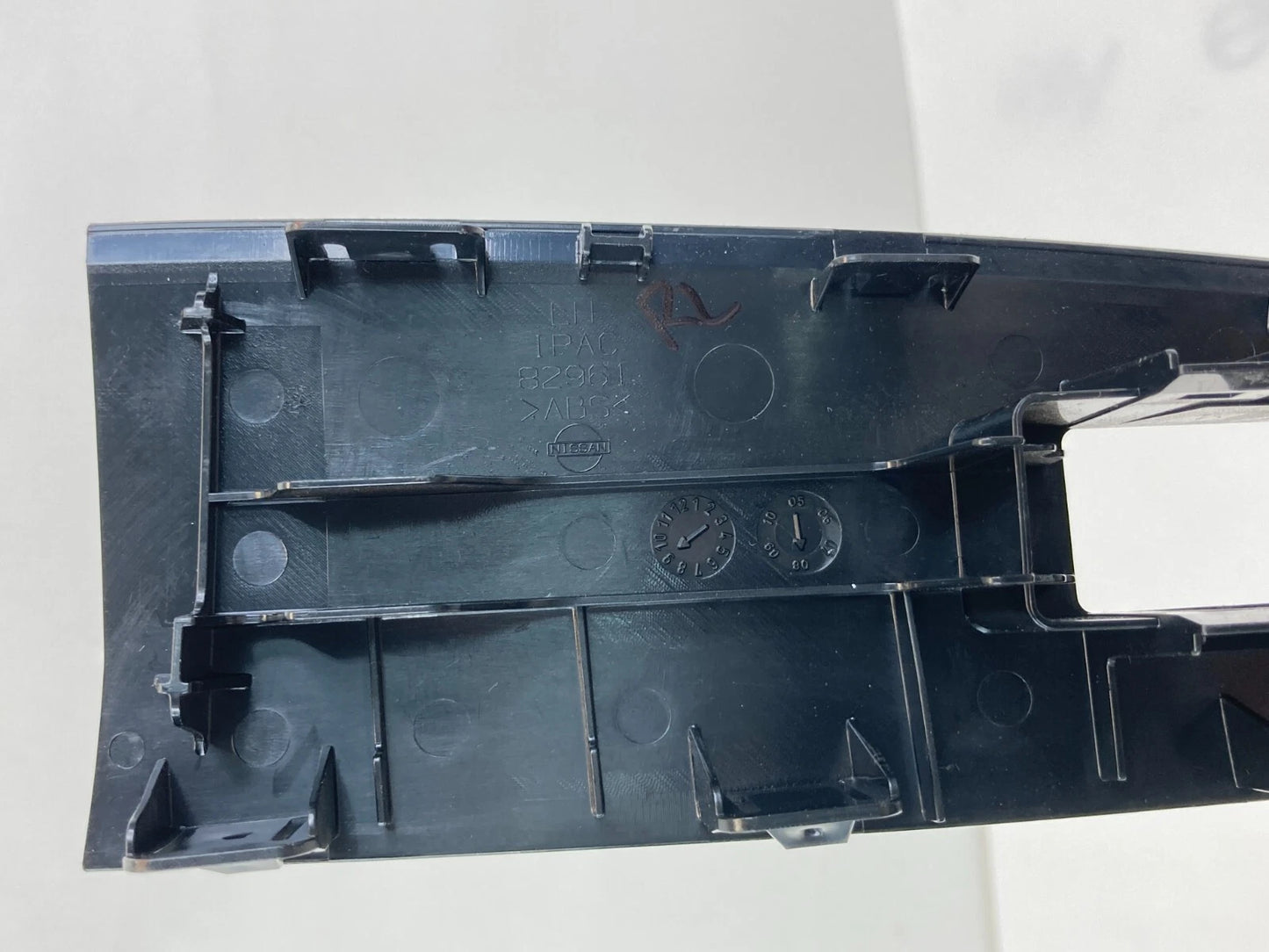 07-11 NISSAN ALTIMA SEDAN REAR LH SIDE DOOR WINDOW SWITCH COVER BEZEL TRIM OEM