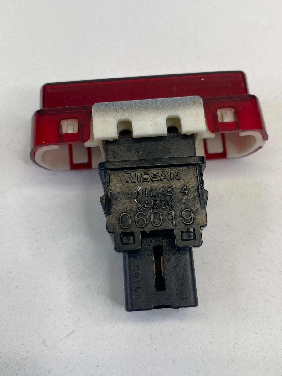 08-13 SUBARU FORESTER 09-14 IMPREZA CENTER DASH HAZARD EMERGENCY LIGHT SWITCH