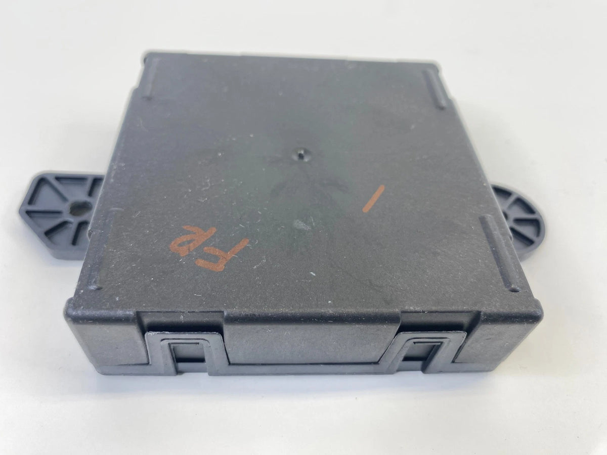 2015-2017 CHRYSLER 200 FRONT RIGHT SIDE DOOR COMPUTER CONTROL MODULE 68111320AG
