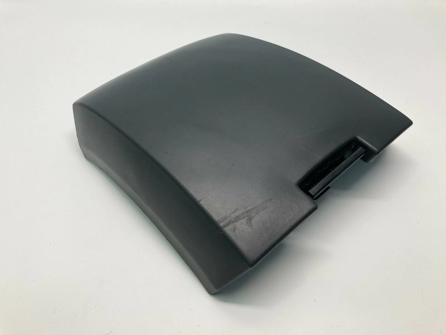 2004-2006 CHRYSLER PACIFICA REAR CENTER CONSOLE ARMREST ARM REST LID COVER OEM