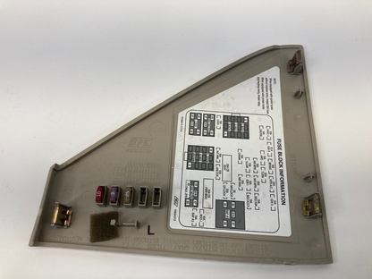 2000-2006 GMC Yukon Tahoe Left Dash End Cap Interior Fuse Box Cover 15771385