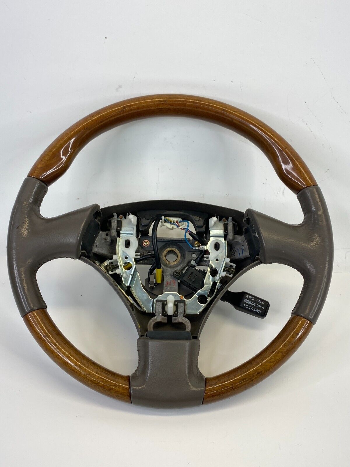 2001 2002 2003 Lexus RX300 Steering Wheel w/ Cruise Control Switch OEM