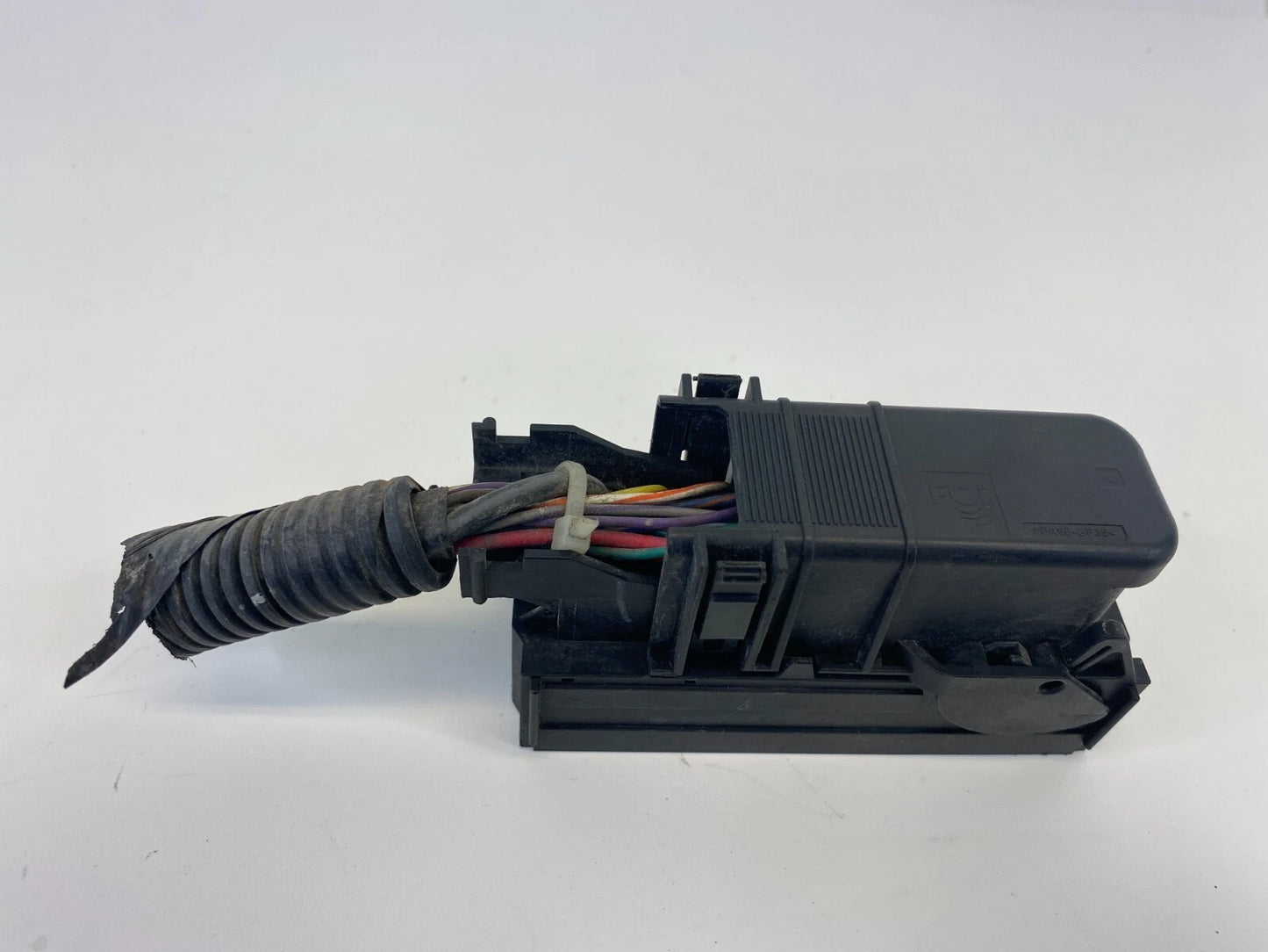 2012 2013 FORD FIESTA 1.6L AT ABS PUMP ANTI LOCK BRAKE CABLE CONNECTOR PLUG OEM