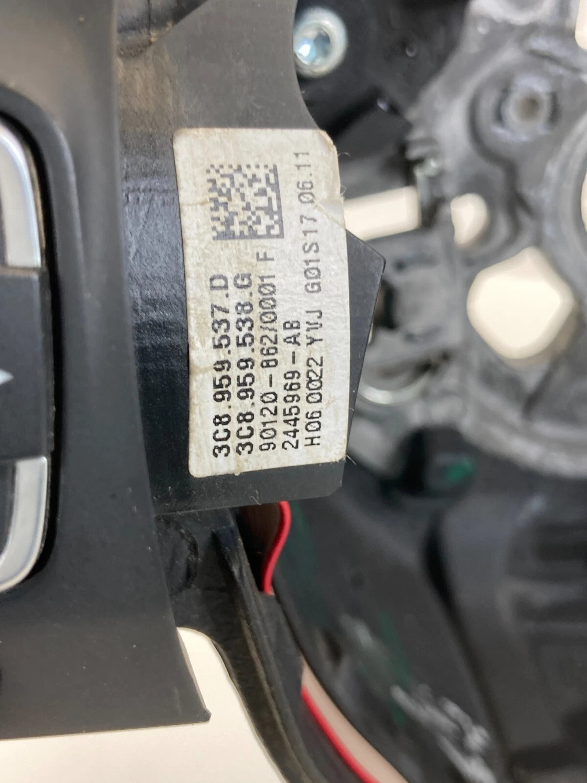 2012-2015 VOLKSWAGEN PASSAT STEERING WHEEL W MULTI-FUNCTION SWITCH 561-419-091-G