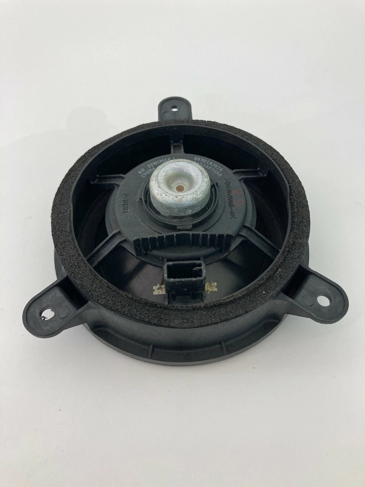 10 11 12 13 14 SUBARU OUTBACK REAR RIGHT SIDE DOOR AUDIO SPEAKER 86301AJ62A OEM
