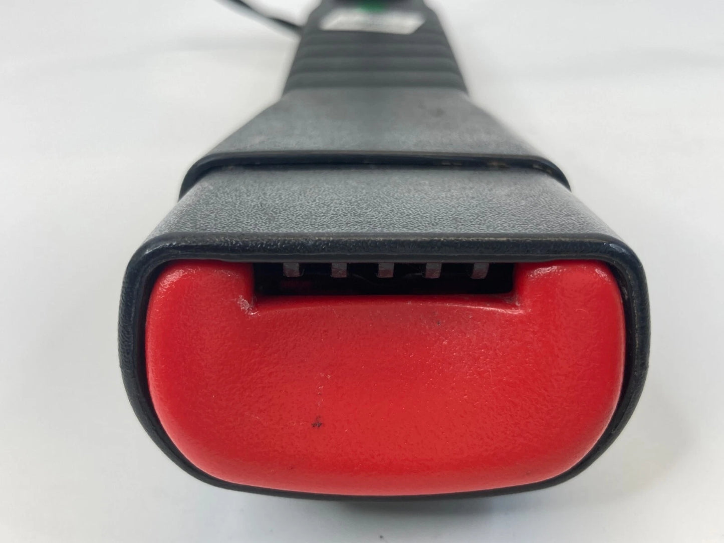 2012-2015 CHEVROLET CAPTIVA SPORT FRONT LEFT DRIVER SEAT BELT BUCKLE 23106205