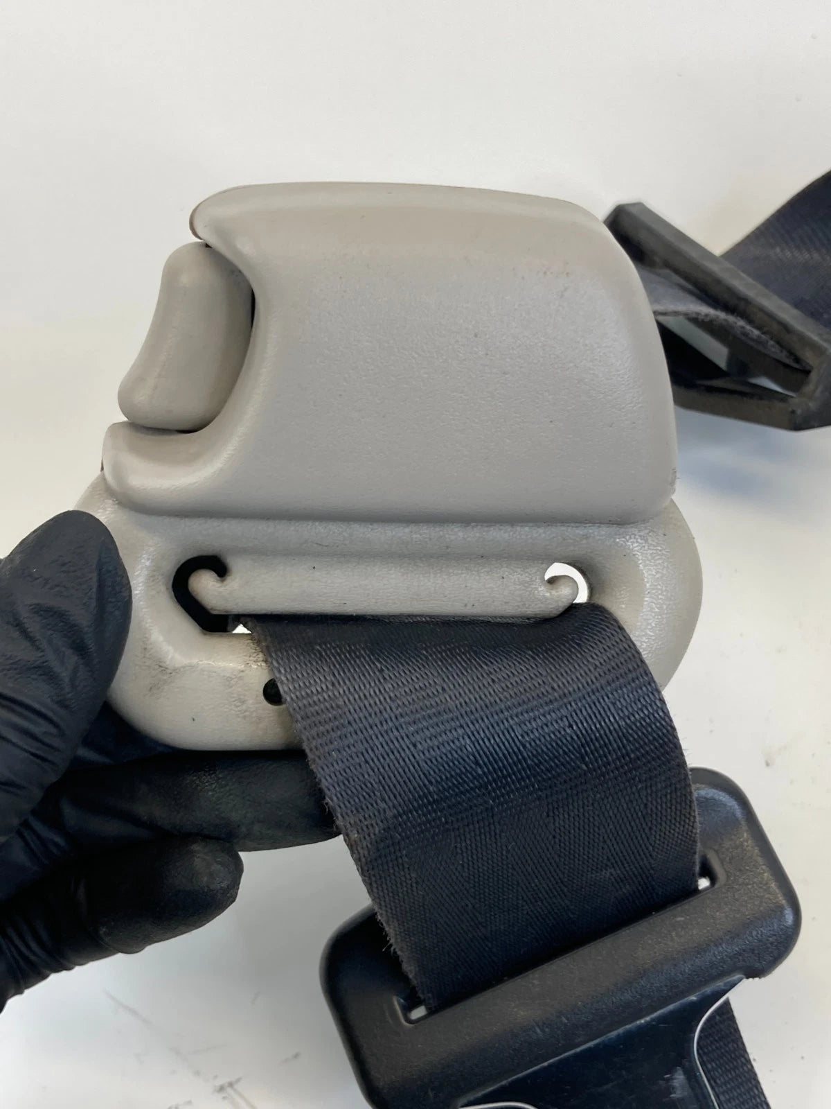 2002-2005 DODGE RAM 1500 FRONT RIGHT PASSENGER SEAT BELT RETRACTOR OEM