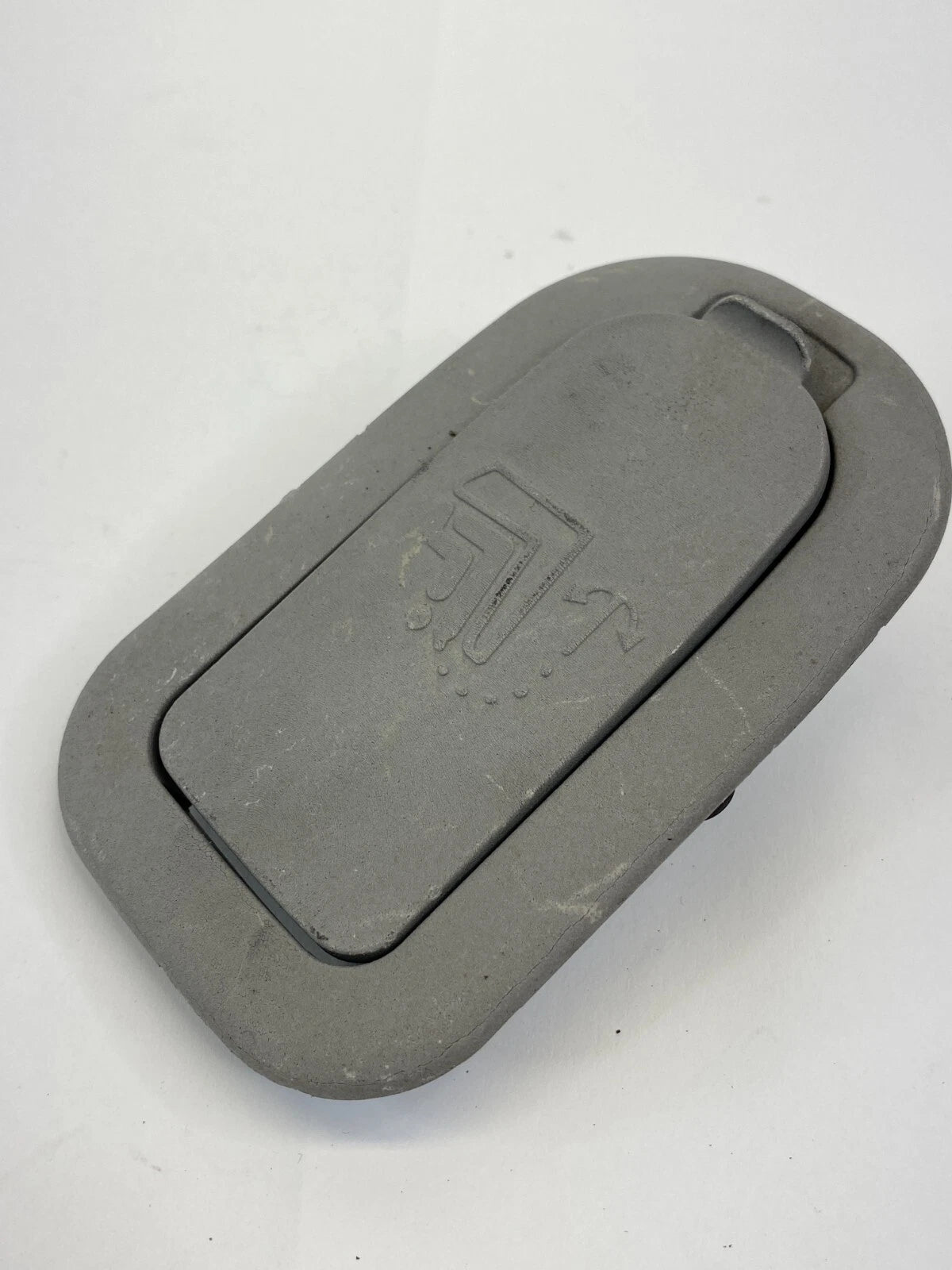 2007-2010 HYUNDAI ELANTRA SEDAN BACK SEAT CHILD ANCHOR COVER TRIM PLATE OEM