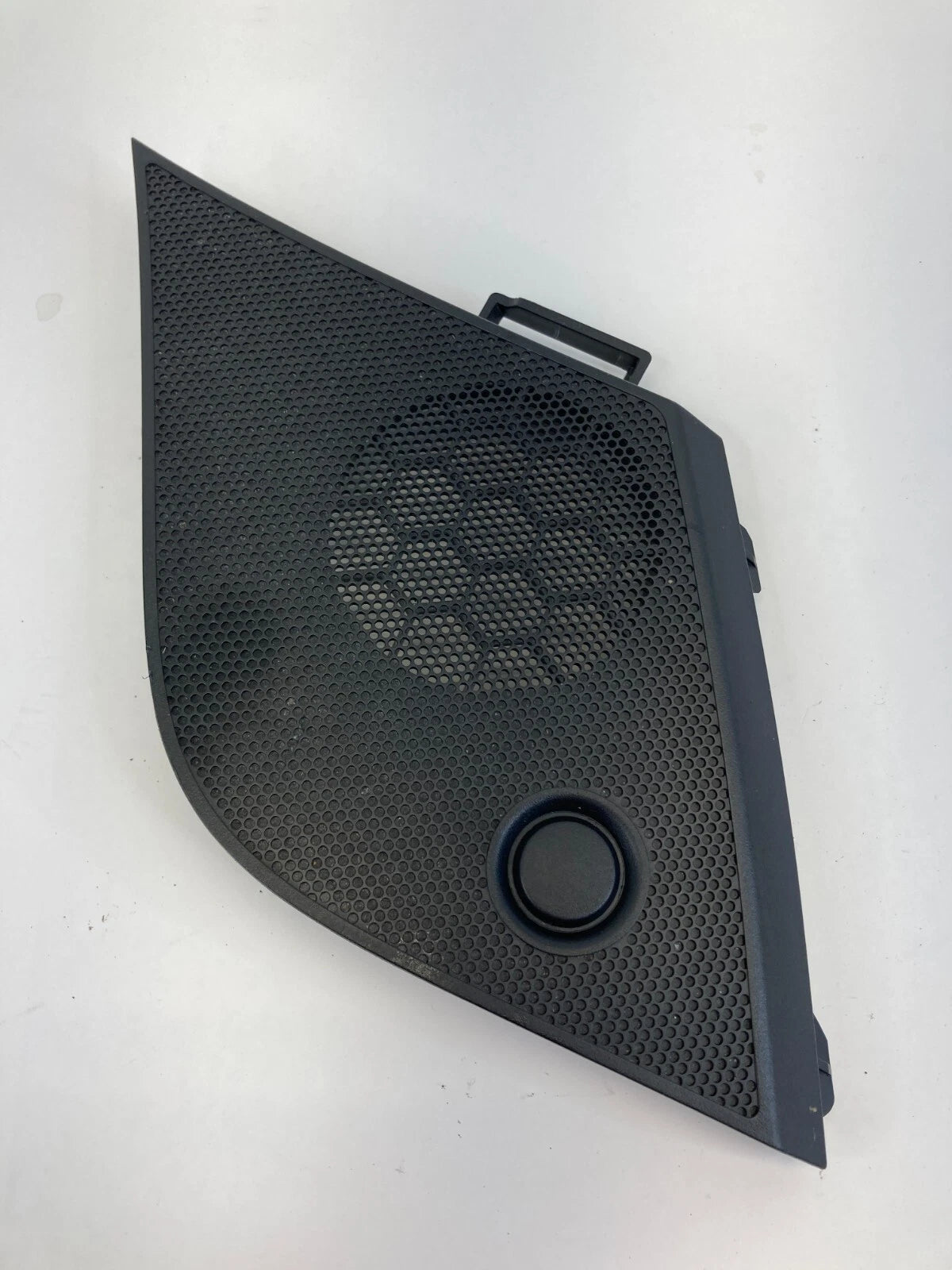 2013-2018 NISSAN ALTIMA DASH LEFT SIDE SPEAKER GRILLE COVER TRIM 28177-3TA0A OEM