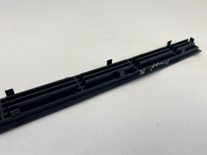 06-10 MERCEDES-BENZ R350 REAR RIGHT QUARTER PANEL TRUNK AIR VENT DEFROST TRIM