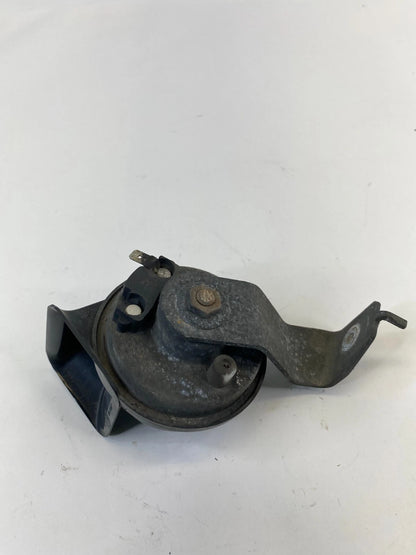 2005-2010 CHRYSLER 300 SEDAN LOW TONE PITCH HORN ALARM HORN SIREN 3881157 OEM
